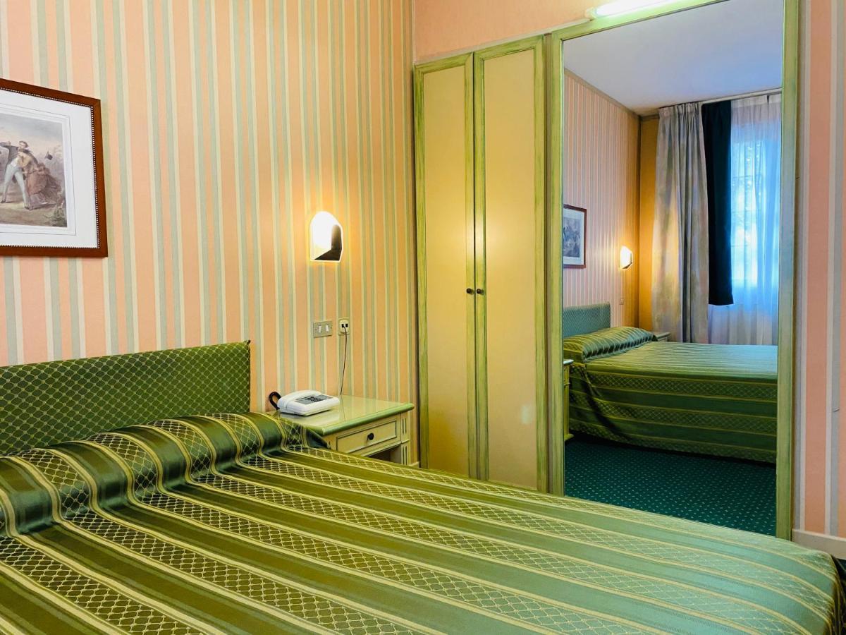Hotel Daniel Basiano エクステリア 写真