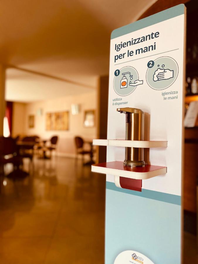 Hotel Daniel Basiano エクステリア 写真